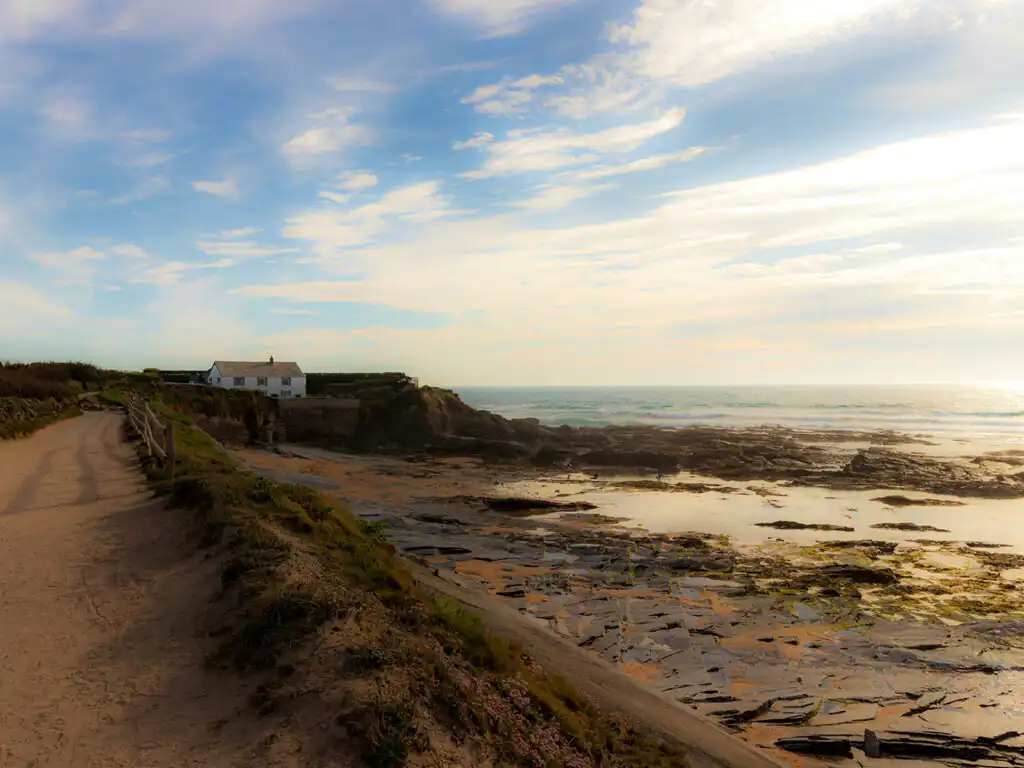 A cloudy blue sky over the scenic Padstow Coast, a must visit from a Padstow holiday cottage.