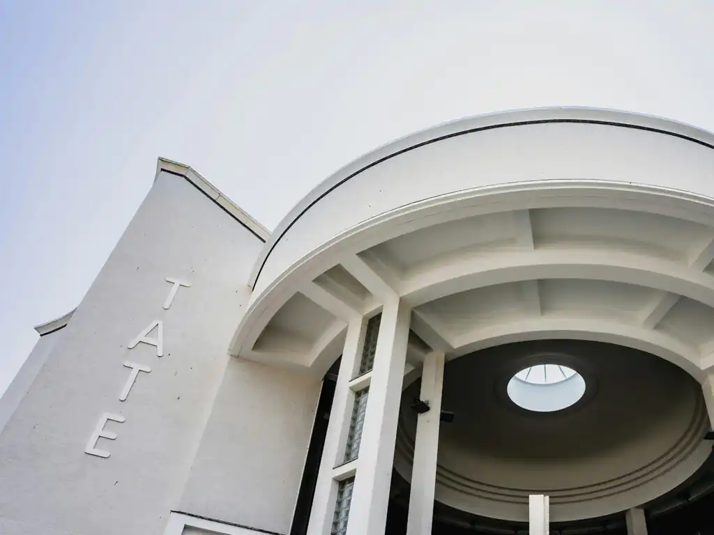 Entrance to the Tate in St Ives, showcasing its iconic architecture and welcoming atmosphere for art enthusiasts.