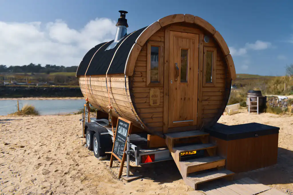 Escape to the Sauna mobile Sauna located in Hayle, Cornwall, one of the best spas in Cornwall.