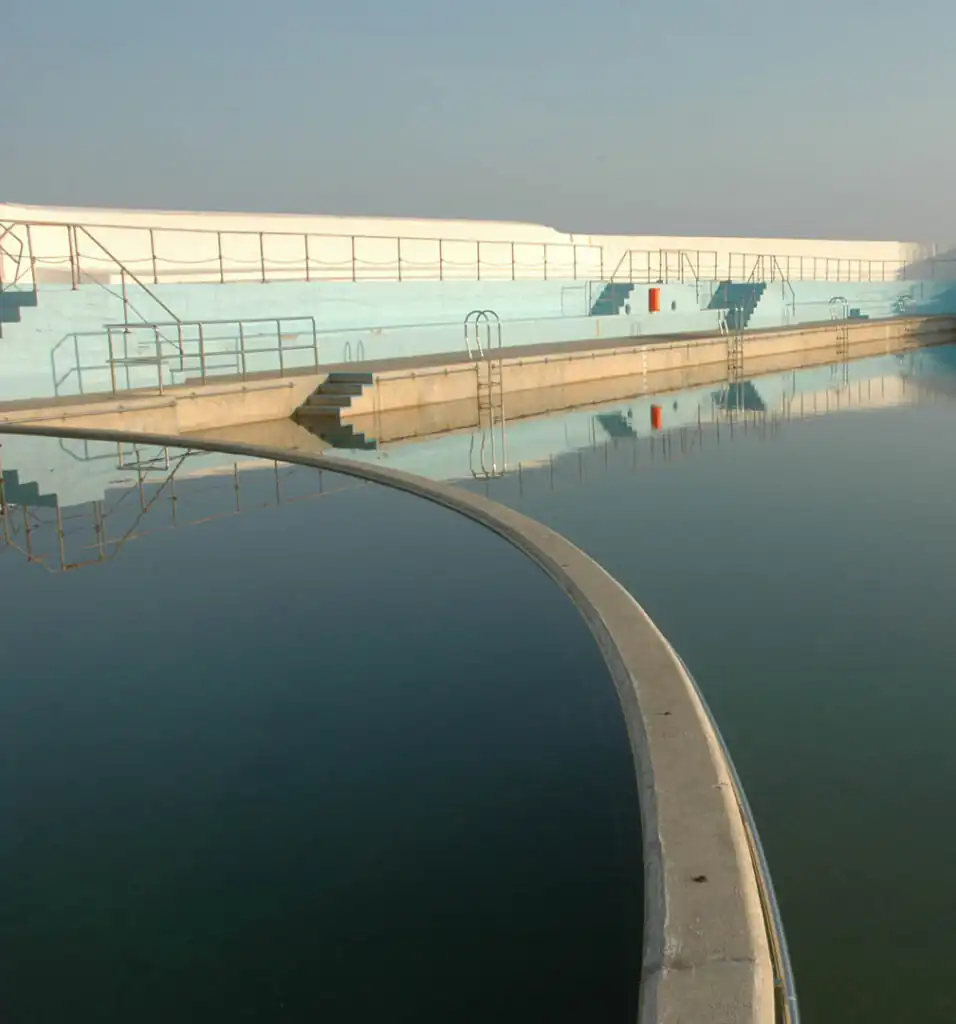 The expansive Jubilee Pool in Penzance, a refreshing spot for things to do in Summer in Cornwall.